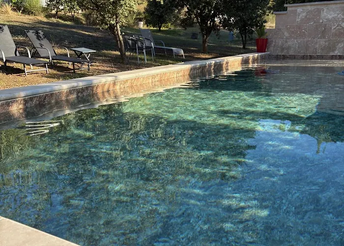 Hébergement de vacances Pigeonnier Des Banons *