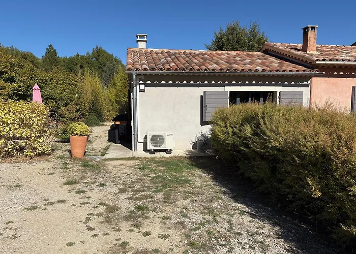 Pigeonnier Des Banons Hébergement de vacances