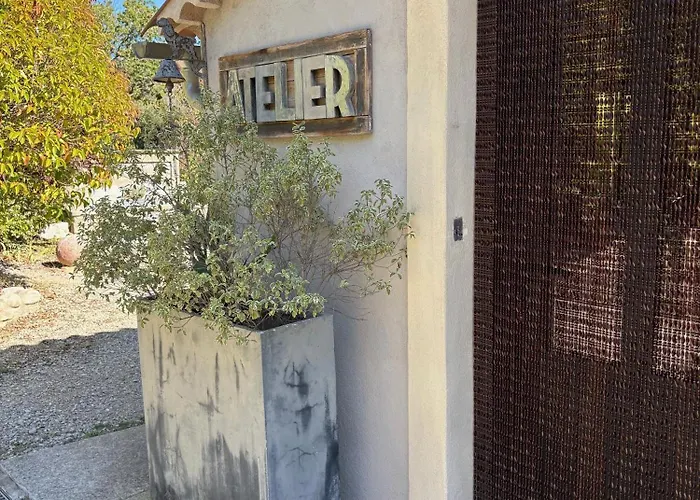 Pigeonnier Des Banons Hébergement de vacances *